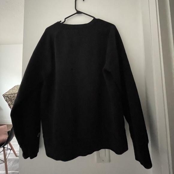 Champion Sweatshirt - Picture 2 of 3